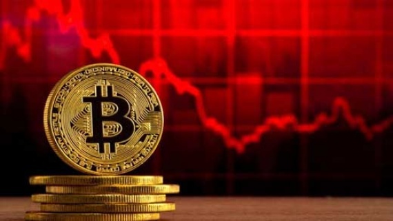 بیت کوین و حمایت 18 هزار دلاری