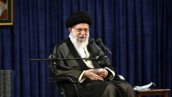 رمزگشایی کیهان از دلیل مطرح شدن جانشین رهبری