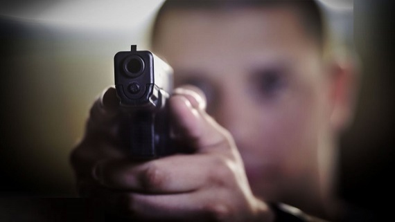 ماجرای قتل یک مرد داخل خودروی پراید در سنندج/ رئیس پلیس کردستان: هیچ نیرویی تیر جنگی ندارد