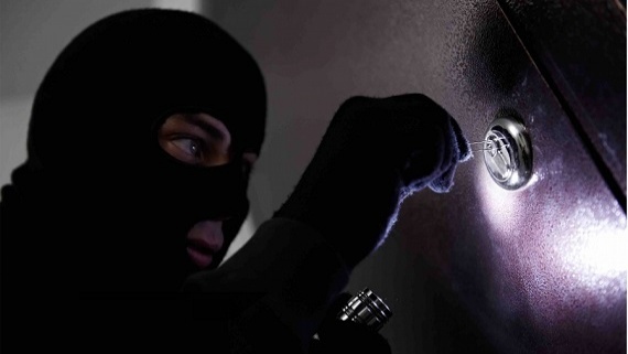 افشای راز سرقت 300 میلیارد تومانی از صرافی