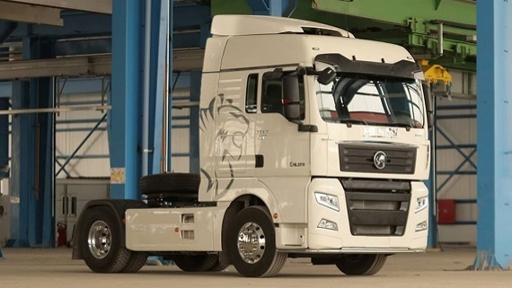 فروش کامیون کشنده پیلسان 440 با قیمت قطعی