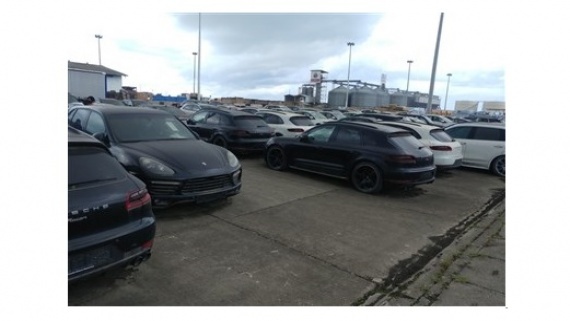 پورشه‌های 8 میلیاردی و اشتباهات عجیب کارشناسی