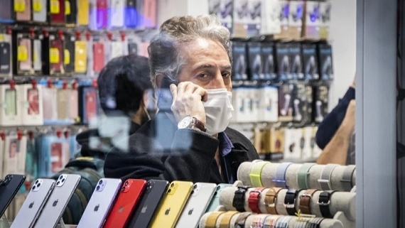 ماجرای کاهش 50 درصدی واردات رسمی تلفن همراه
