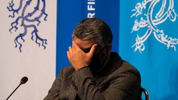 بیلبوردهای پژمان جمشیدی از سطح شهر تهران جمع شد