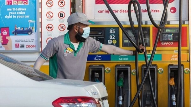 قیمت بنزین در کشورهای همسایه ایران