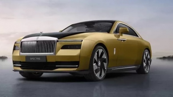 رونمایی از اولین خودرو فوق لوکس الکتریکی