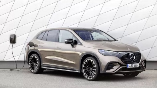 شاسی‌بلند الکتریکی و جذاب شرکت بنز