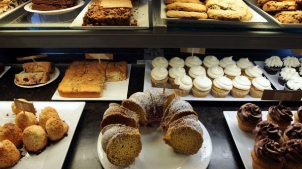 قیمت کیک و شیرینی در قنادی های مشهور تهران