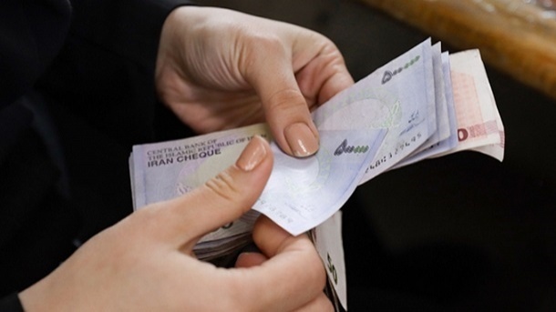 افزایش حقوق بازنشستگان و کارکنان از آذر اجرایی می‌شود