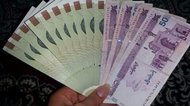 بازنشستگان، معوقه مهر را این ماه دریافت میکنند