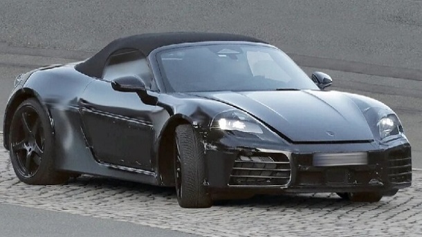 تصاویر جاسوسی از نخستین پورشه باکستر تمام برقی