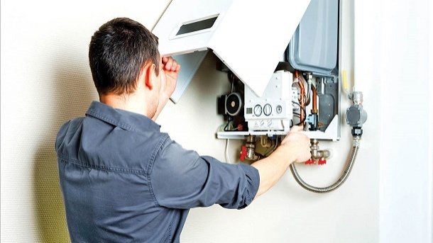 بازار بسیار داغ تعمیرکاران تقلبی