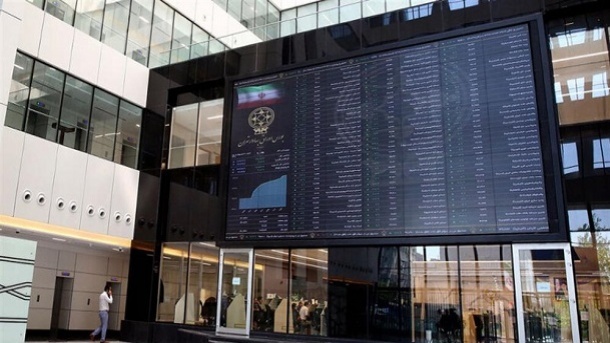 بورس با بازدهی 7.55 درصدی آبان را به پایان رساند
