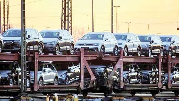 خودروهایی که از واردات جا ماندند!