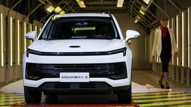 روسیه به جای رنو، خودروی مسکوویچ تولید میکند