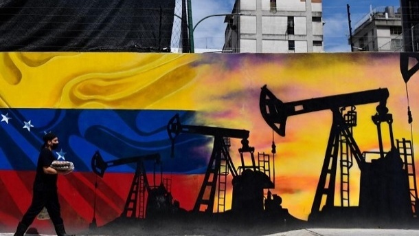 دولت بایدن بخشی از تحریم‌های نفتی ونزوئلا را لغو کرد