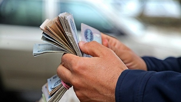 ثبت رکورد تازه قیمت آزاد یورو در بازار تهران