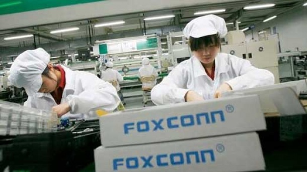 1800 دلار پاداش برای کارگران فراری اپل!