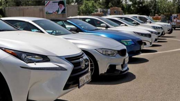 آخرین مهلت بازدید از خودروهای خارجی مزایده ای اعلام شد