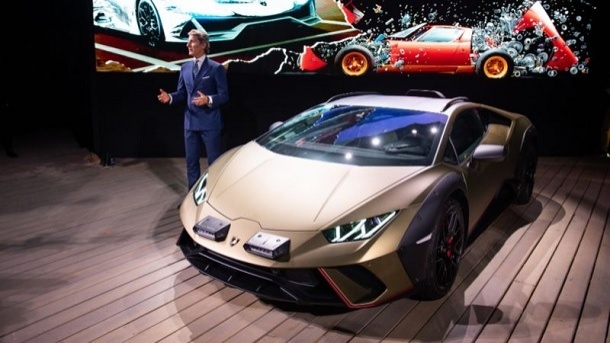 رونمایی از لامبورگینی بیراهه‌نورد