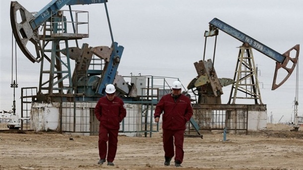 بهای نفت در بازارهای جهانی