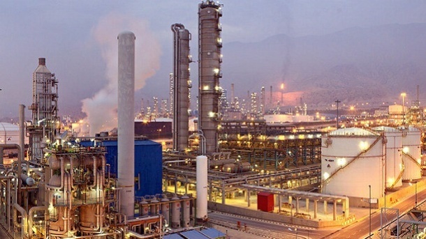 یک بام و دو هوای نرخ خوراک پتروشیمیها