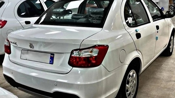 هدف خودروسازان افزایش 100 درصدی نرخ کارخانه است