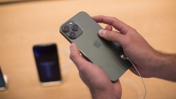 فروش آیفون 14 در ایران ممنوع است