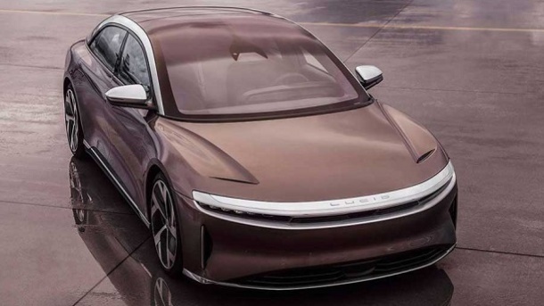 عربستان سعودی بزرگترین سهامدار رقیب تسلا شد