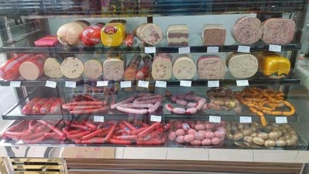 قیمت سوسیس و کالباس از گوشت فراتر رفت