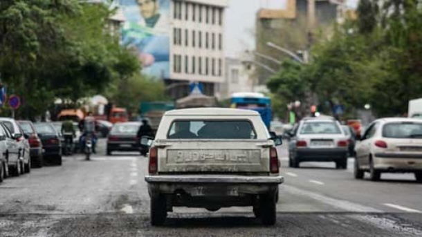 تصویب ممنوعیت تردد خودروهای فرسوده در کلانشهرها