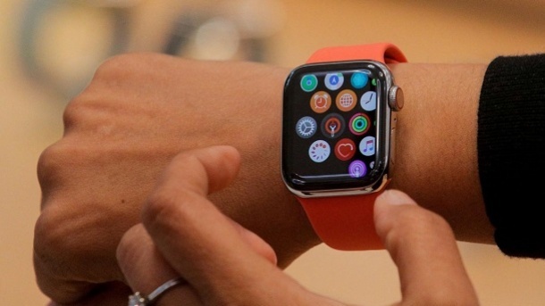 شکایت از دستگاه سنجش اکسیژن خون اپل‌واچ