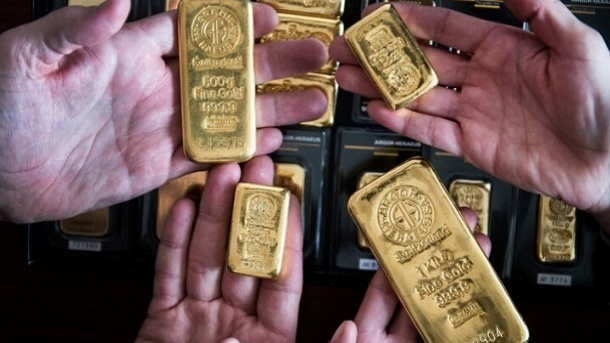 بهای طلا امروز پنجشنبه در بازار جهانی 1401/10/15