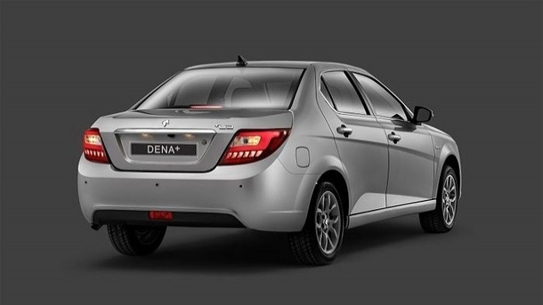 نامه ایران خودرو برای لغو عرضه دنا پلاس در بورس کالا