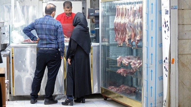 عرضه گوشت گرم گوسفندی کمتر از 200 هزار تومان