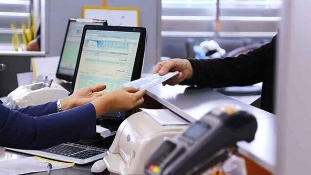 امروز بانکها تعطیل نیستند