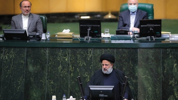 4 وعده کوتاه مدت رئیسی 