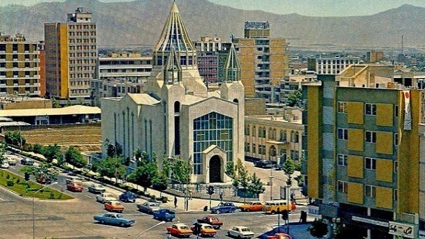 تنها خیابان تهران که هنوز بهنام یک پادشاه است