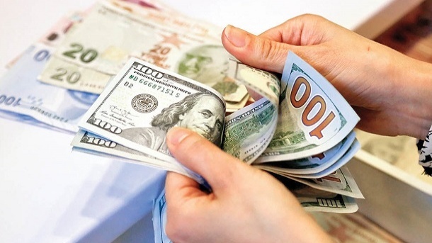 نرخ ارز صرافیها به بازار آزاد رسید