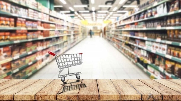 گزارش میدانی از عرضه کالاهای اساسی با تخفیف ویژه