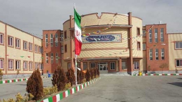 مدارس خیرساز هم به فروش می رسد؟