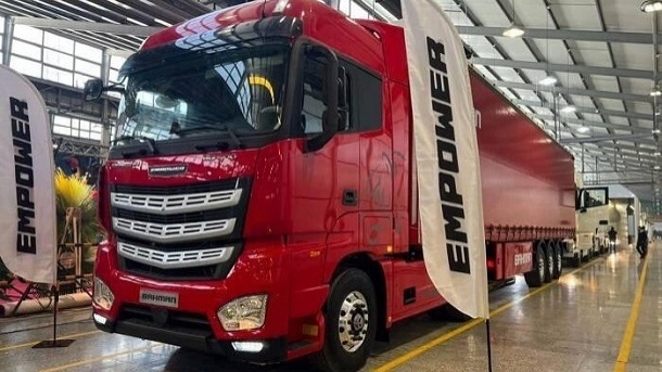 امروز کامیونها با چه قیمتی در بورس کالا معامله شدند؟