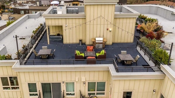 چه کسی مالک پشت بام ساختمان است؟