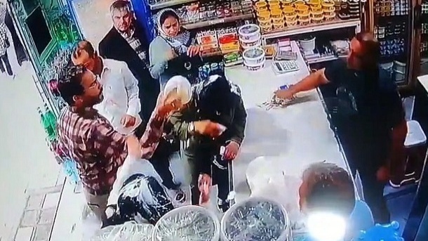 حکم جلب تذکر دهنده حجاب در لبنیاتی صادر شد + فیلم