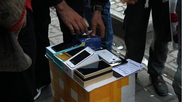 به هیچ عنوان از دستفروش موبایل نخرید