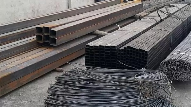 ناهماهنگ بودن قیمتها در بازار آهن