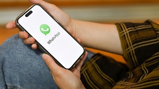واتساپ به میکروفون گوشی همراه دسترسی دارد؟