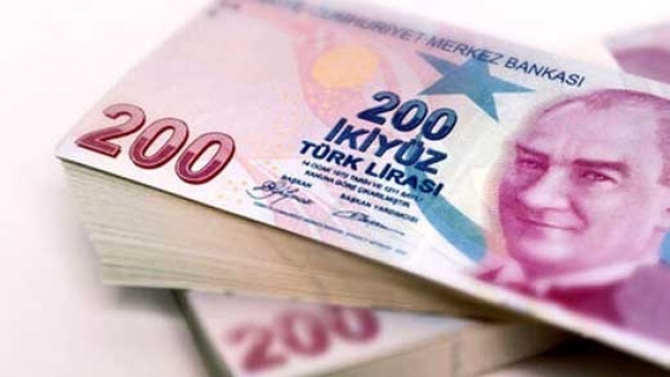 لیر ترکیه در برابر دلار به پایینترین حد خود رسید