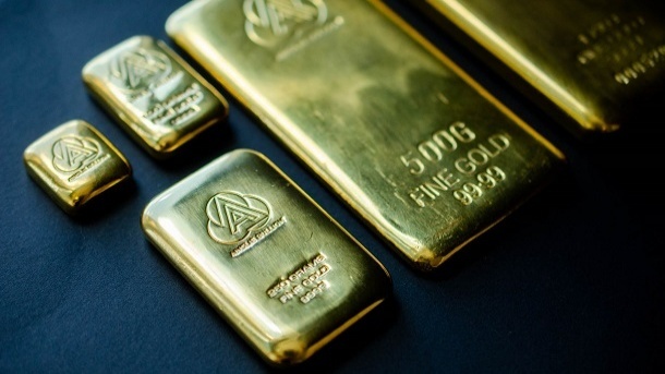 طلا در بازار جهانی 1402/03/09