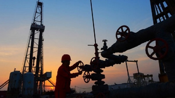 قیمت نفت در بازارهای جهانی امروز جمعه